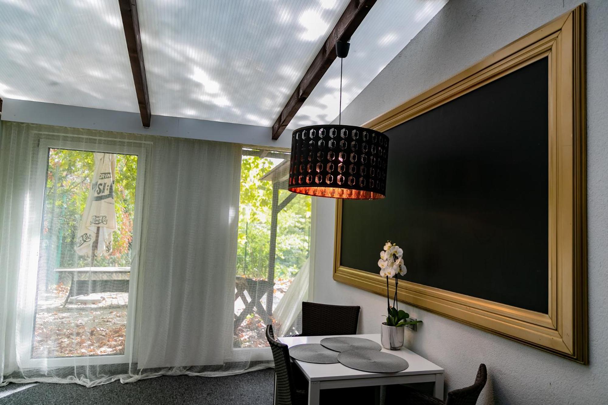 Motel1- A Megfizetheto Luxus! Dunaújváros Zewnętrze zdjęcie