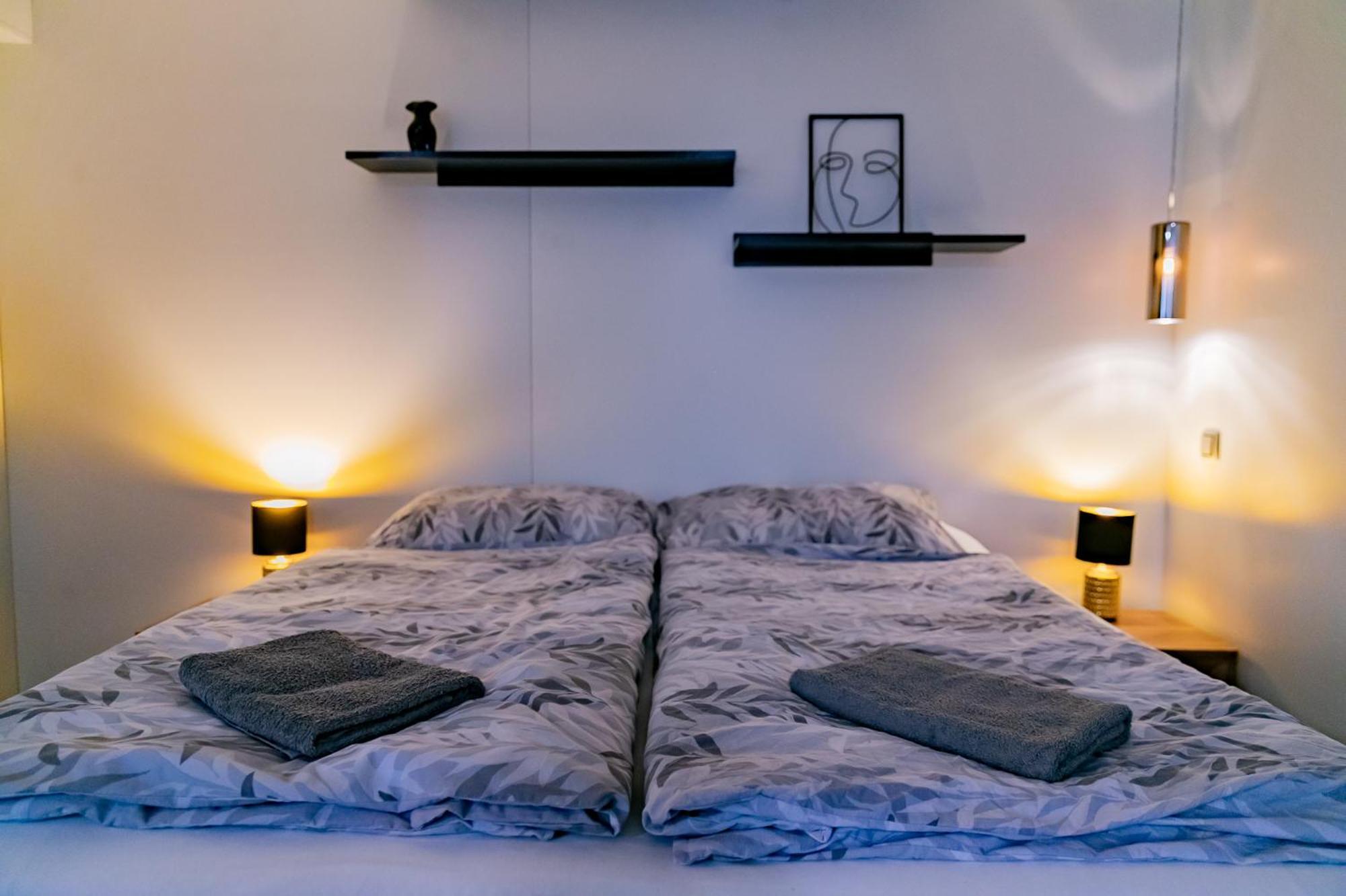 Motel1- A Megfizetheto Luxus! Dunaújváros Zewnętrze zdjęcie