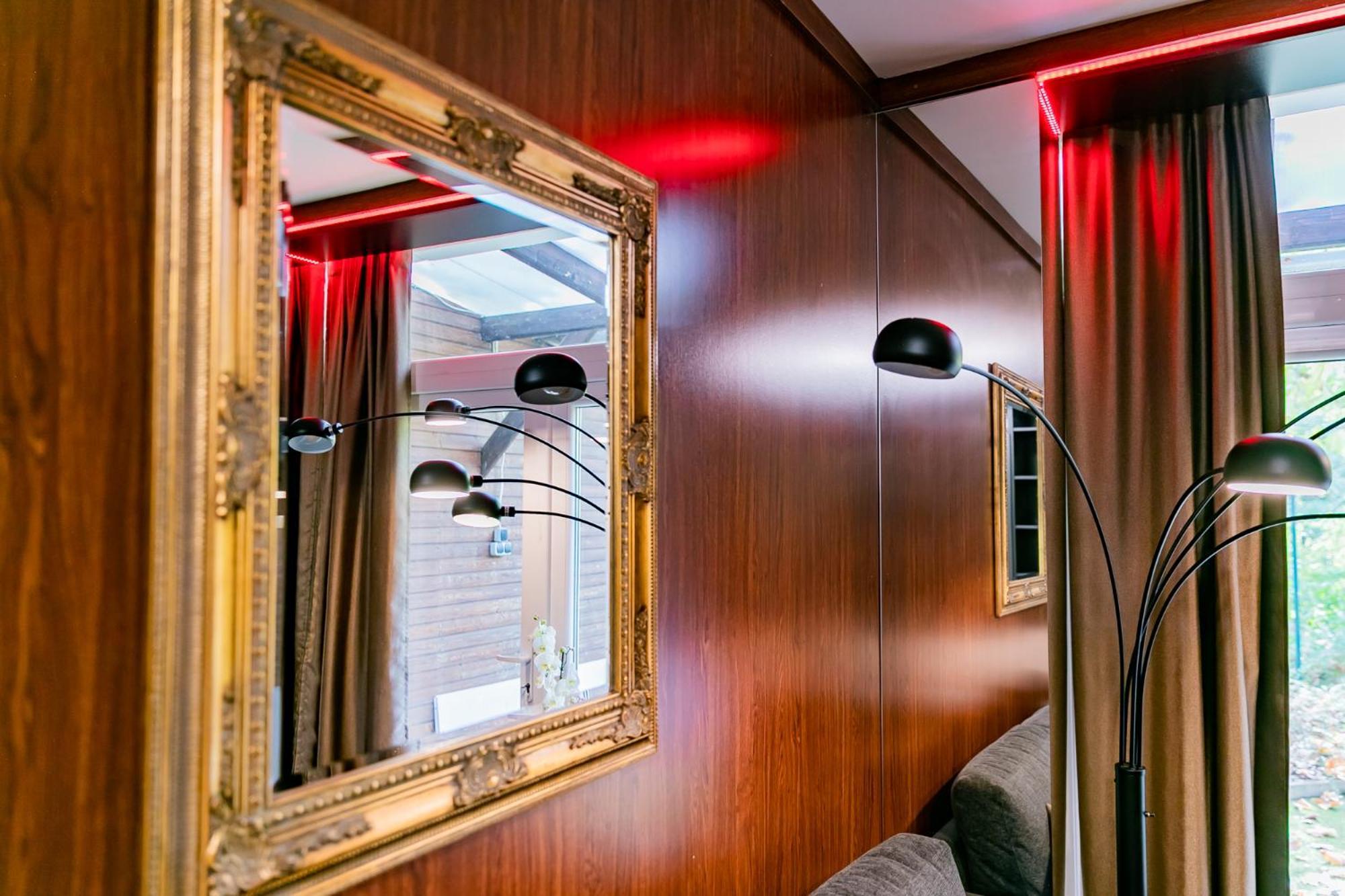 Motel1- A Megfizetheto Luxus! Dunaújváros Zewnętrze zdjęcie