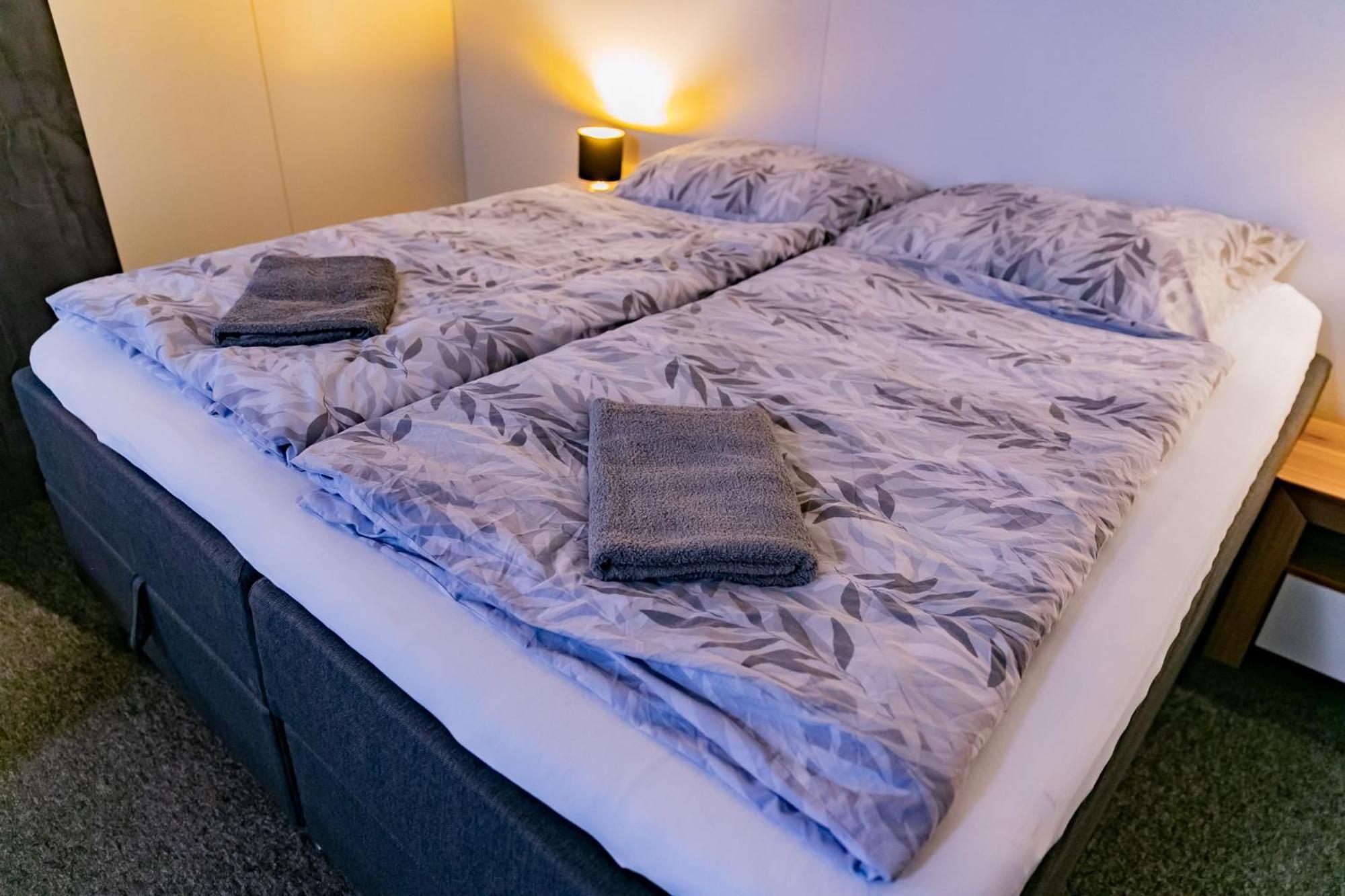 Motel1- A Megfizetheto Luxus! Dunaújváros Zewnętrze zdjęcie
