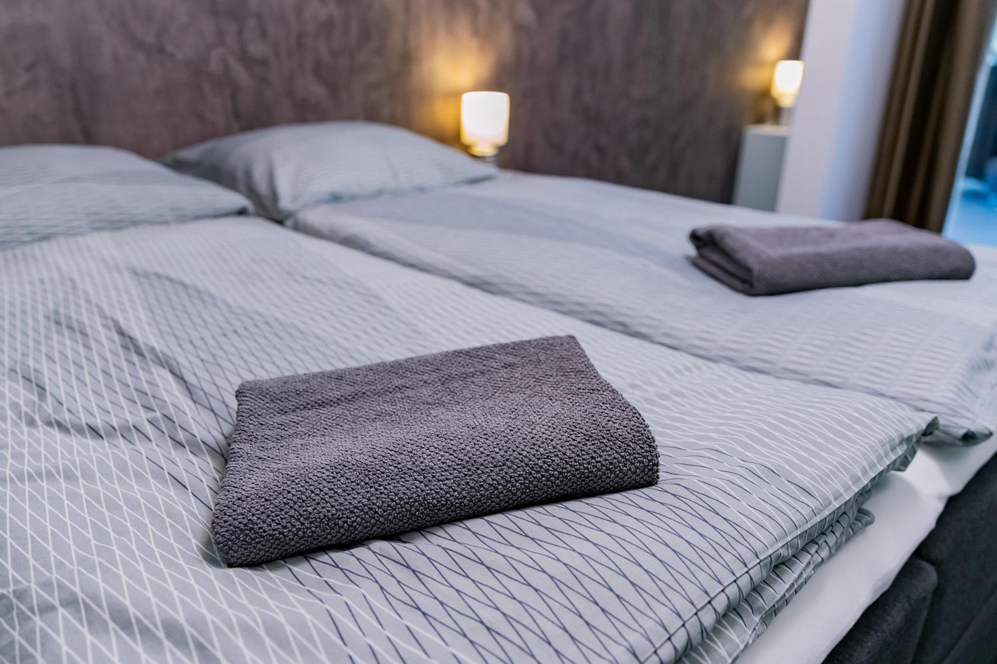 Motel1- A Megfizetheto Luxus! Dunaújváros Zewnętrze zdjęcie