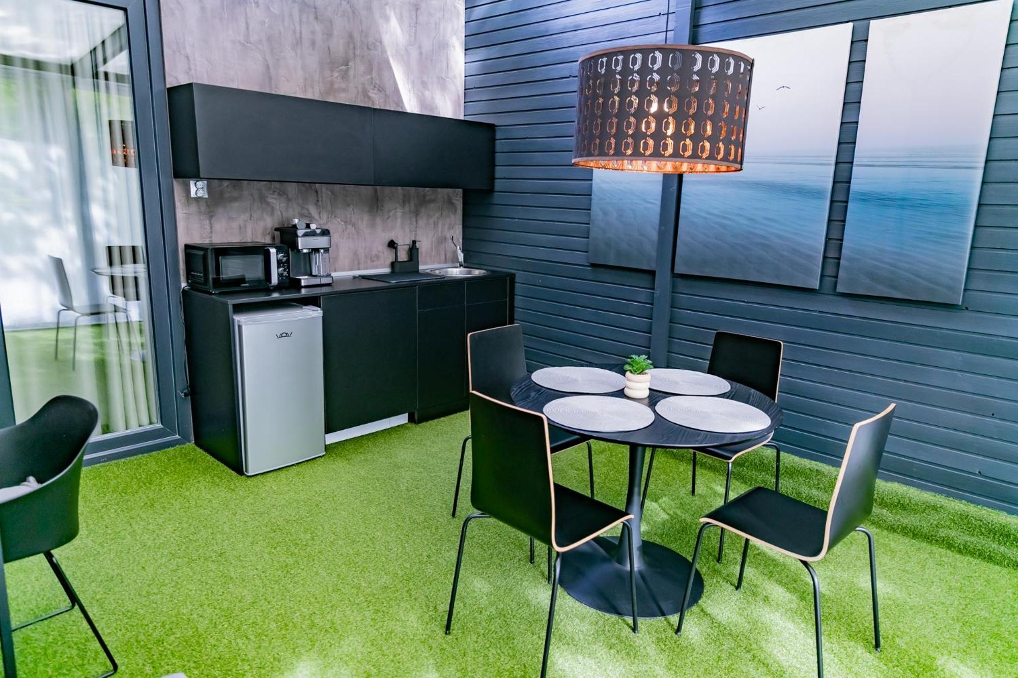 Motel1- A Megfizetheto Luxus! Dunaújváros Zewnętrze zdjęcie